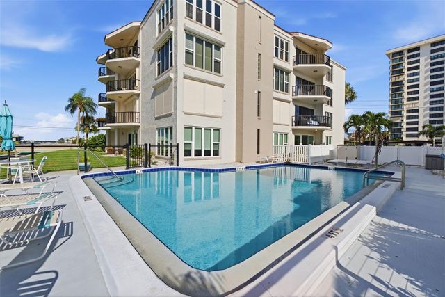 298 SKIFF POINT 103, Clearwater, FL 33767