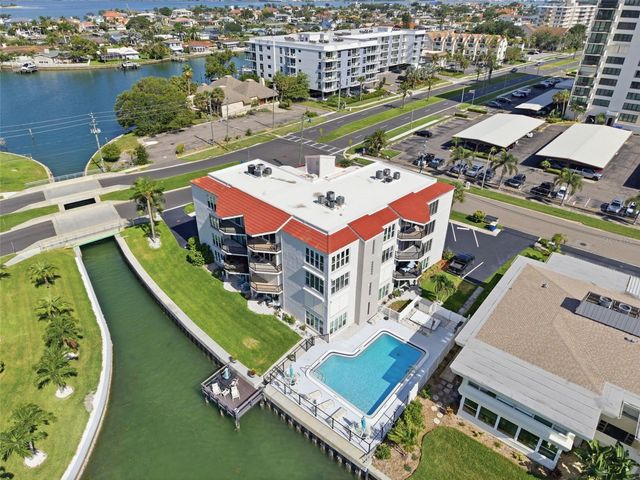 298 SKIFF POINT 103, Clearwater, FL 33767