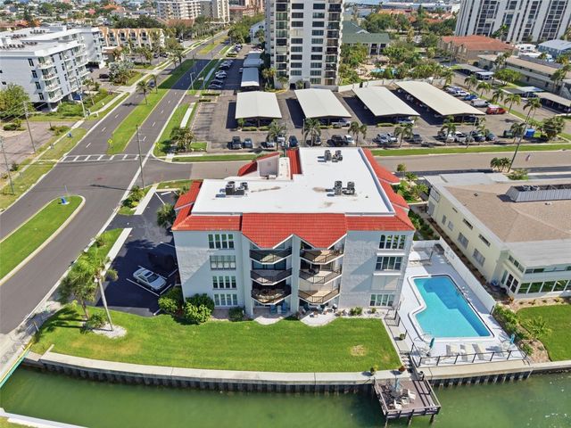 298 SKIFF POINT 103, Clearwater, FL 33767