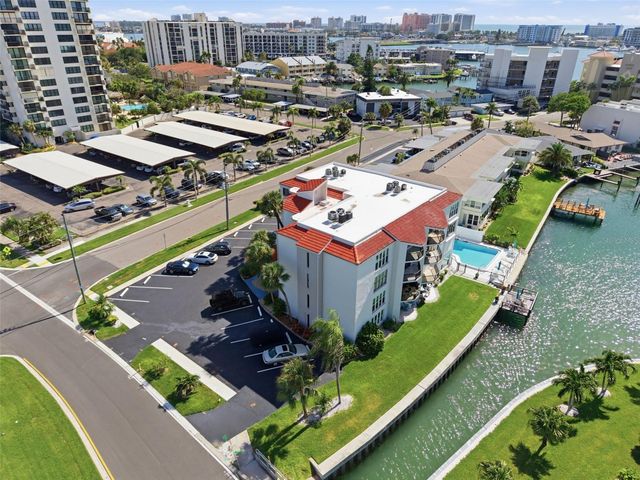 298 SKIFF POINT 103, Clearwater, FL 33767