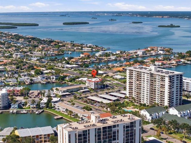 298 SKIFF POINT 103, Clearwater, FL 33767
