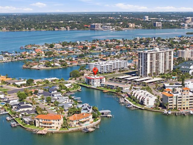 298 SKIFF POINT 103, Clearwater, FL 33767