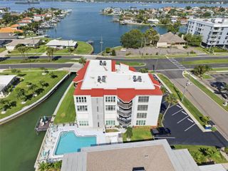 298 SKIFF POINT 103, Clearwater, FL 33767