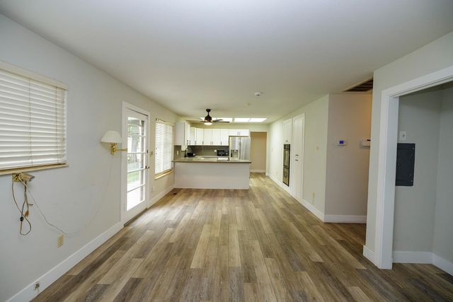 1530 E Linwood, Turlock, CA 95380
