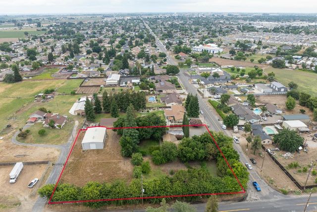 1530 E Linwood, Turlock, CA 95380