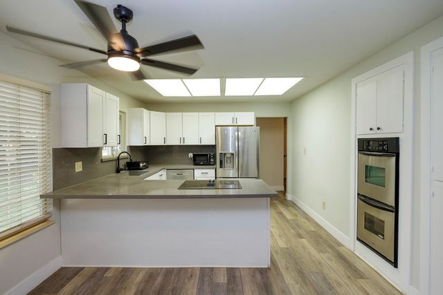 1530 E Linwood, Turlock, CA 95380