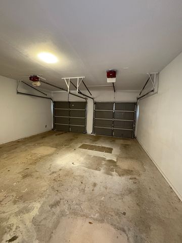 2801 Country Villa Circle, Carrollton, TX 75006