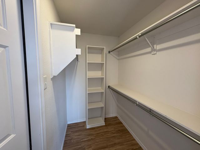 2801 Country Villa Circle, Carrollton, TX 75006