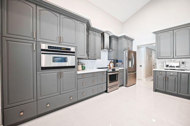 22612 Middletown Drive, Boca Raton, FL 33428