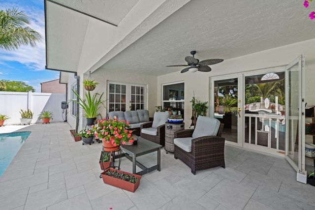 22612 Middletown Drive, Boca Raton, FL 33428