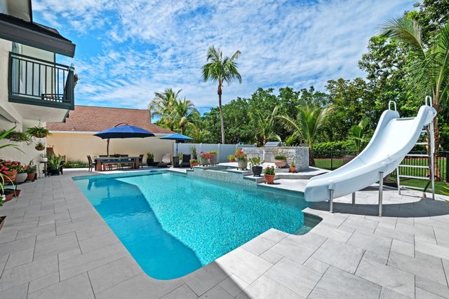 22612 Middletown Drive, Boca Raton, FL 33428