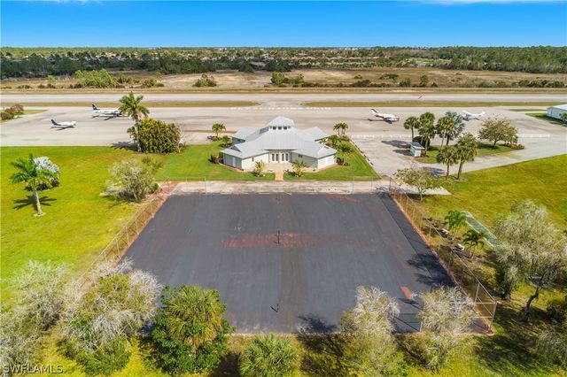 4017 Skyway DR, Naples, FL 34112