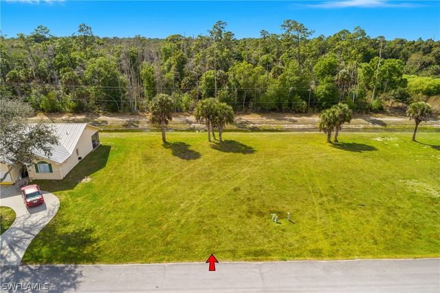 4017 Skyway DR, Naples, FL 34112