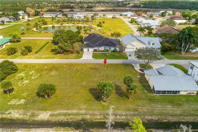 4017 Skyway DR, Naples, FL 34112