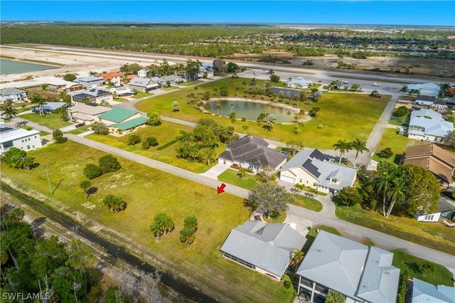 4017 Skyway DR, Naples, FL 34112