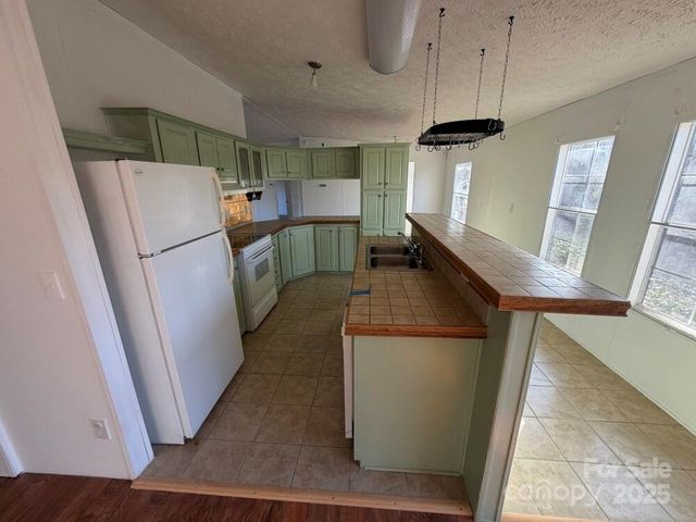 2687 1st Avenue NW, Catawba, NC 28609