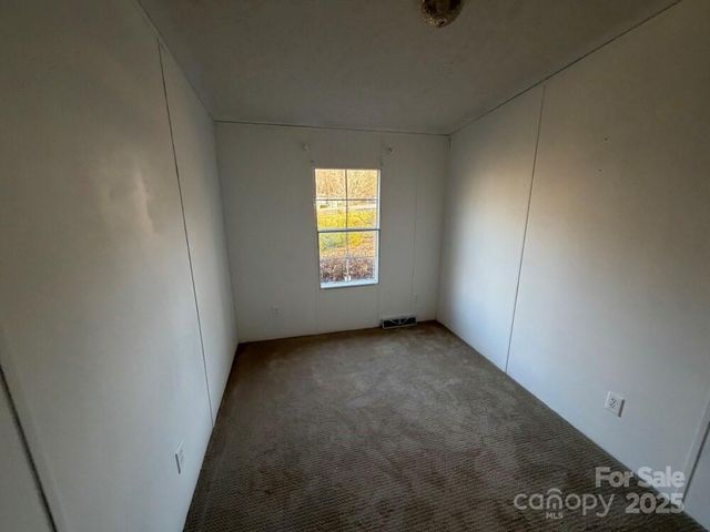 2687 1st Avenue NW, Catawba, NC 28609