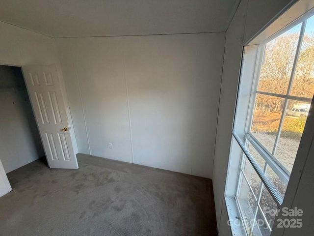 2687 1st Avenue NW, Catawba, NC 28609