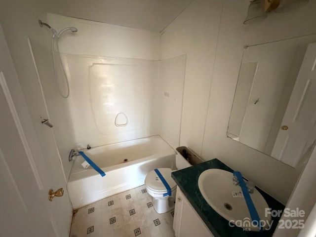 2687 1st Avenue NW, Catawba, NC 28609