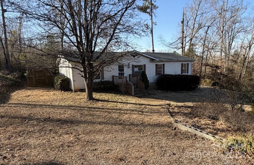 2687 1st Avenue NW, Catawba, NC 28609