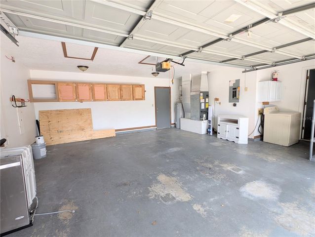 3243 NE 32ND AVENUE, Ocala, FL 34479