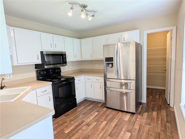 3243 NE 32ND AVENUE, Ocala, FL 34479