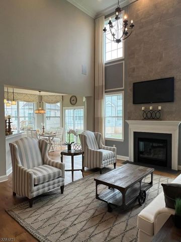6 Leidl Cir, Hillsborough Twp., NJ 08844