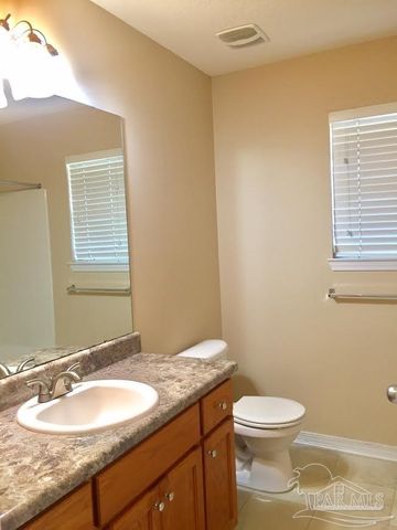 4721 Ashley Place Blvd, Pace, FL 32571