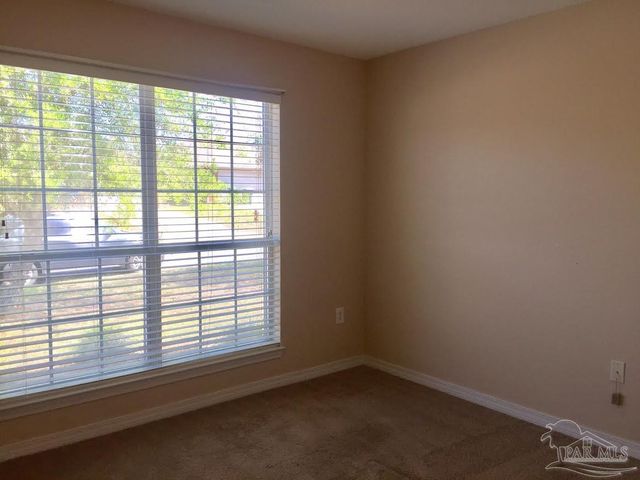 4721 Ashley Place Blvd, Pace, FL 32571