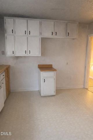 328 Mulberry Street, Reidsville, NC 27320