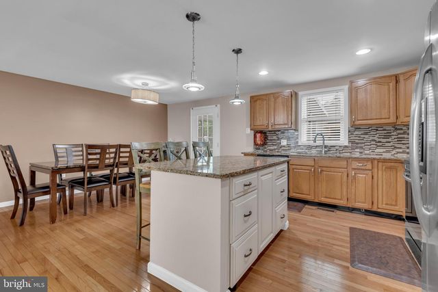9301 N LAUREL RD, Laurel, MD 20723