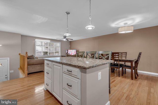 9301 N LAUREL RD, Laurel, MD 20723