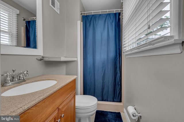 9301 N LAUREL RD, Laurel, MD 20723