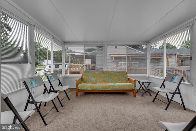 9301 N LAUREL RD, Laurel, MD 20723