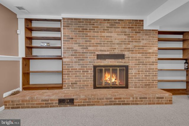 9301 N LAUREL RD, Laurel, MD 20723