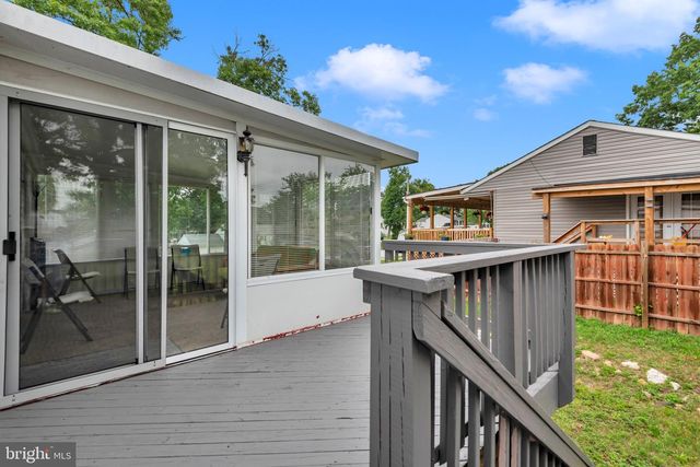 9301 N LAUREL RD, Laurel, MD 20723