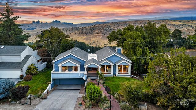 1750 E Shaw Mountain Rd, Boise, ID 83712