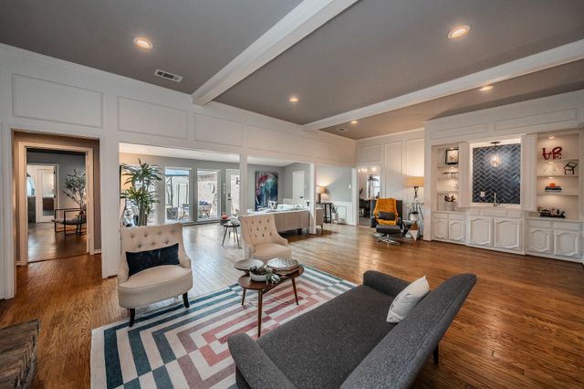 9018 Woodhurst Drive, Dallas, TX 75243