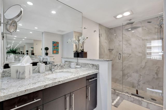 5460 N Ocean Drive 7-A, Singer Island, FL 33404