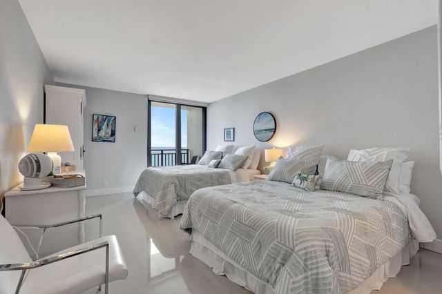 5460 N Ocean Drive 7-A, Singer Island, FL 33404