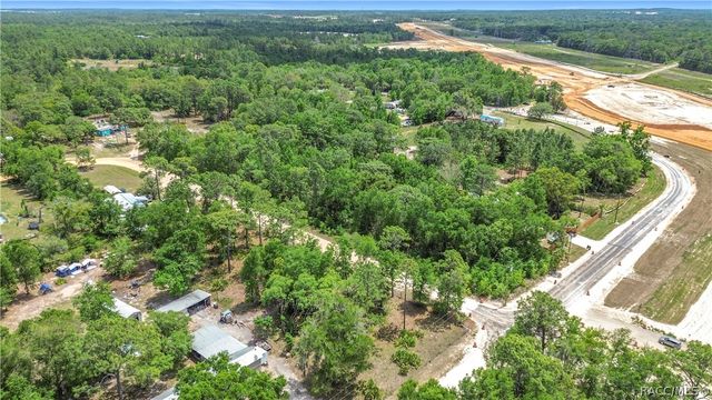 3065 N Amphibian Point, Crystal River, FL 34428