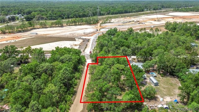 3065 N Amphibian Point, Crystal River, FL 34428