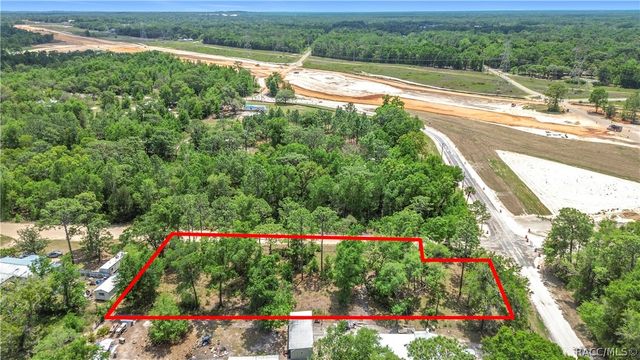 3065 N Amphibian Point, Crystal River, FL 34428