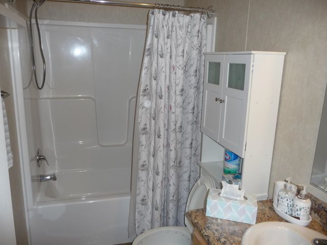 370 River Road, Epsom, NH 03234