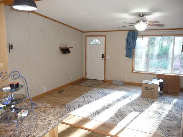 370 River Road, Epsom, NH 03234