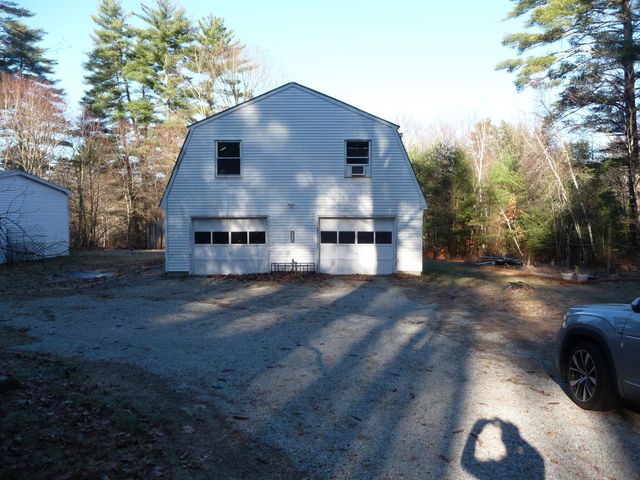 370 River Road, Epsom, NH 03234