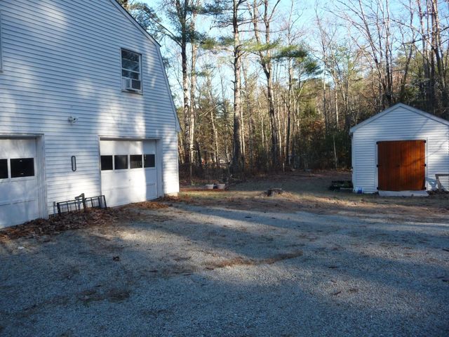 370 River Road, Epsom, NH 03234