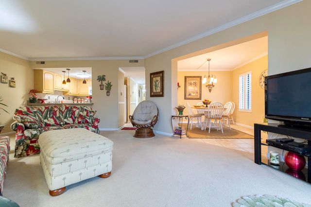 307 74th Ave N Apt 2D, Myrtle Beach, SC 29572