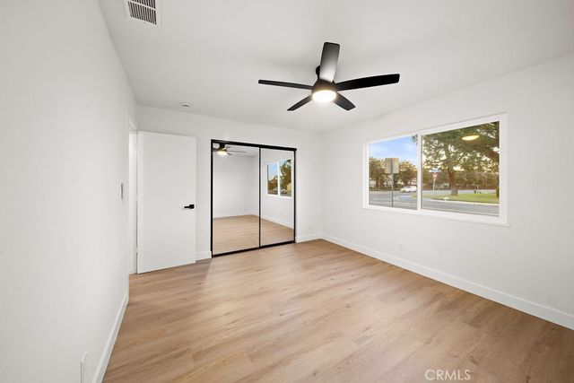 500 E Thornton, Hemet, CA 92543