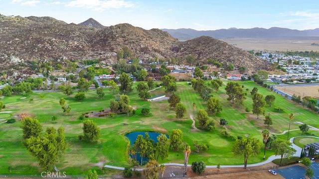 500 E Thornton, Hemet, CA 92543